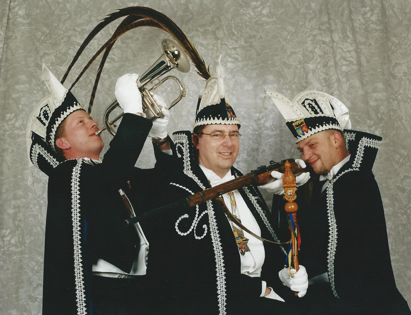 Trio 2005