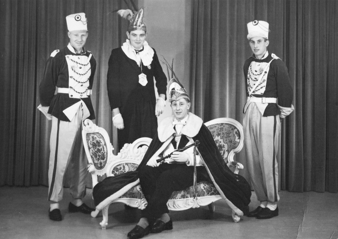 Groepsfoto startjaor D’n Hab 1960